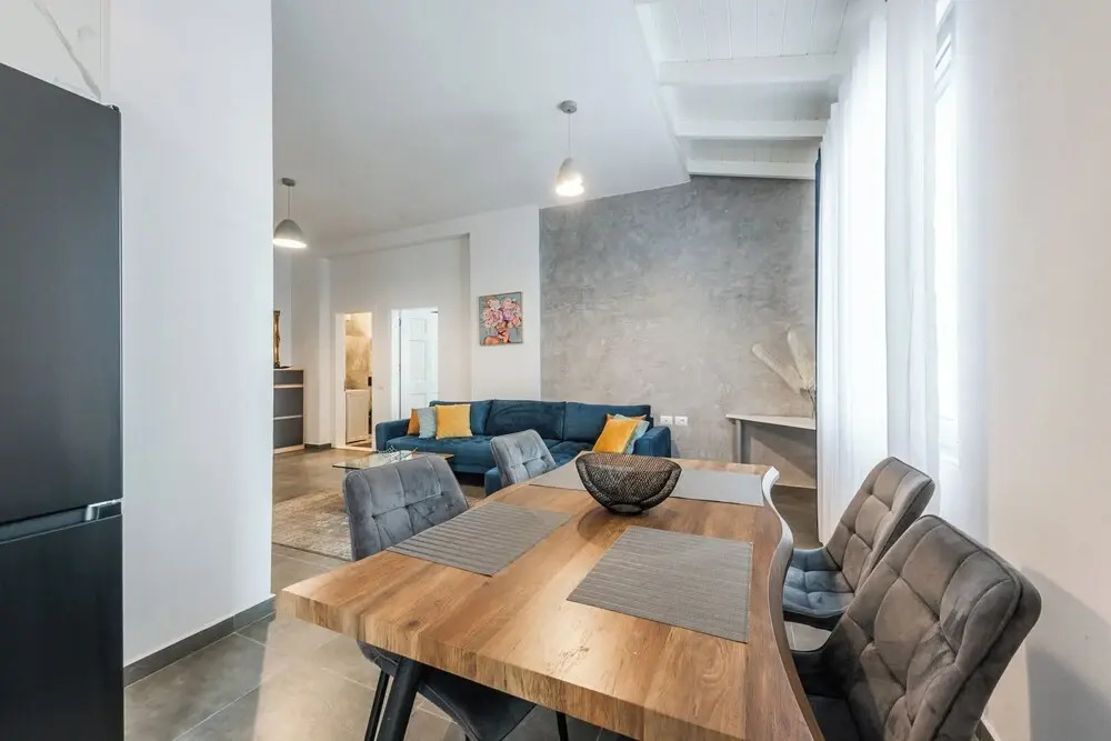Royal Hill Apartment 1