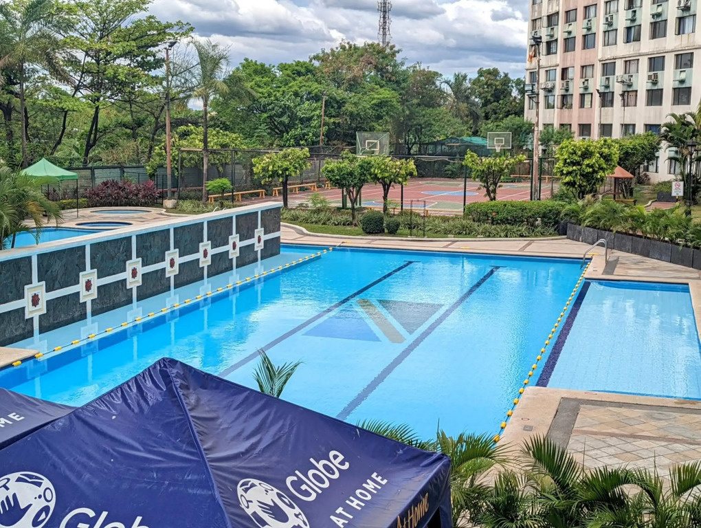 1BR Artist Loft Cambridge Cainta Pasig Fast Wifi