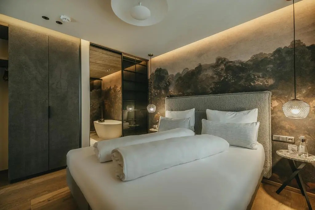 The Black Eagle Luxury Appartements