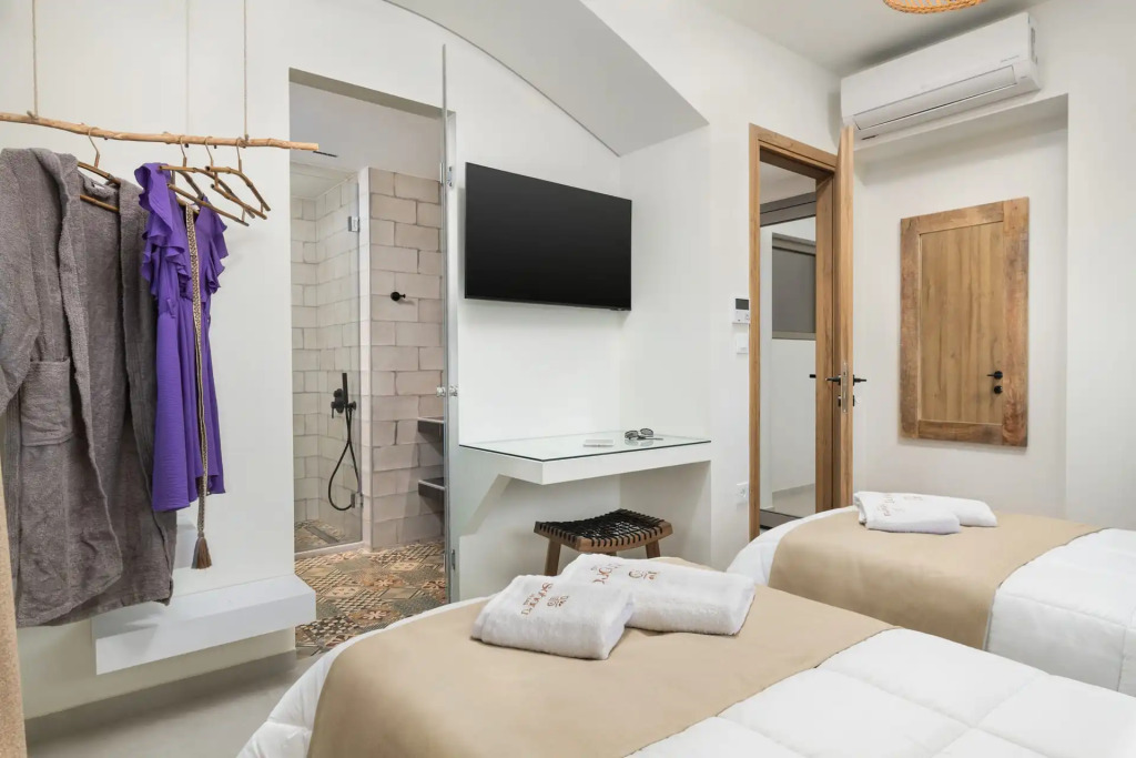 Sohora twin Villas