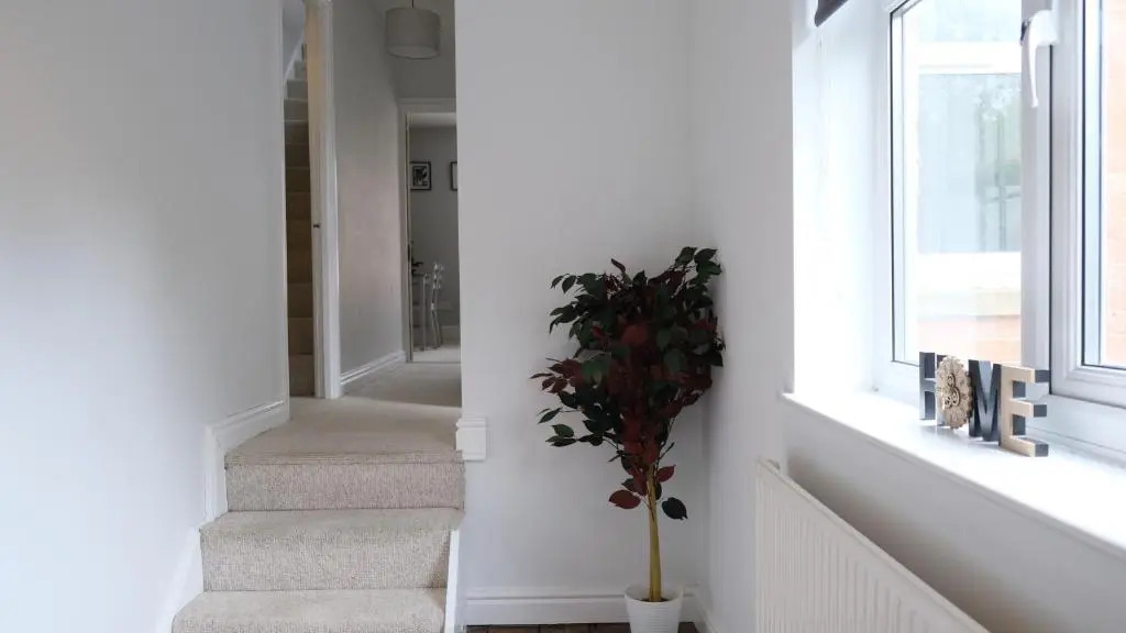 Striking&Cosy Contractor Apartment & Close to M1 & City Centre & Families