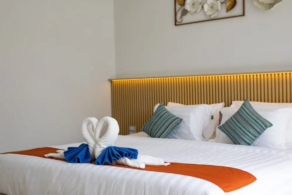 Andaman Sea Best Pool Access and Villas