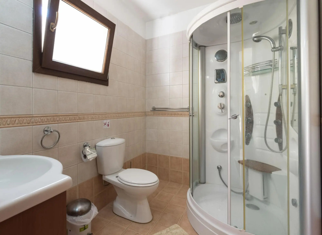 Villa Tsikkos Tria