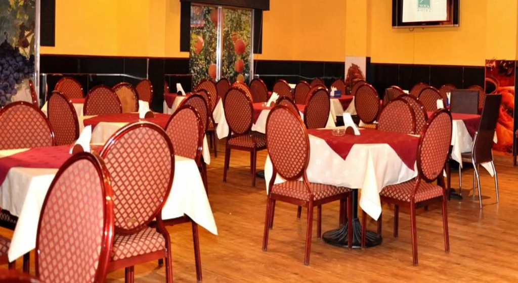 Grand Nova Hotel