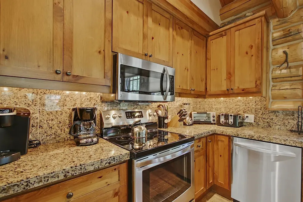 Abode at Moosehead Cabin