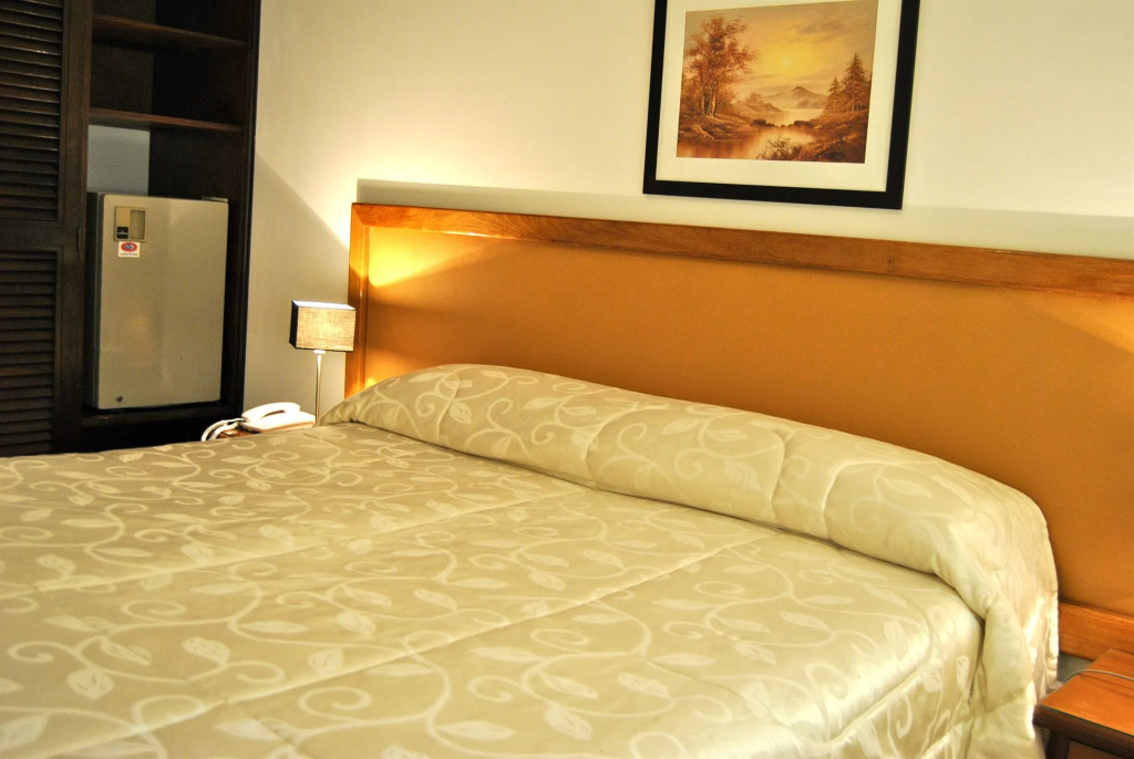 Hotel 24