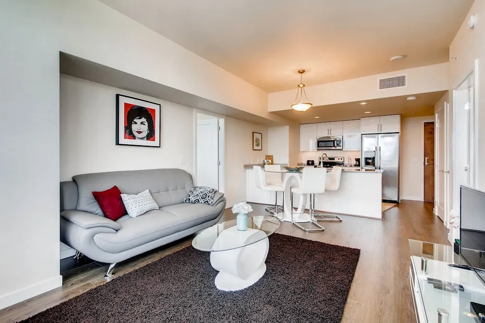 Incredible 2 BR Dream Property  Downtown