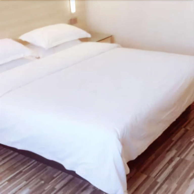 City Comfort Inn