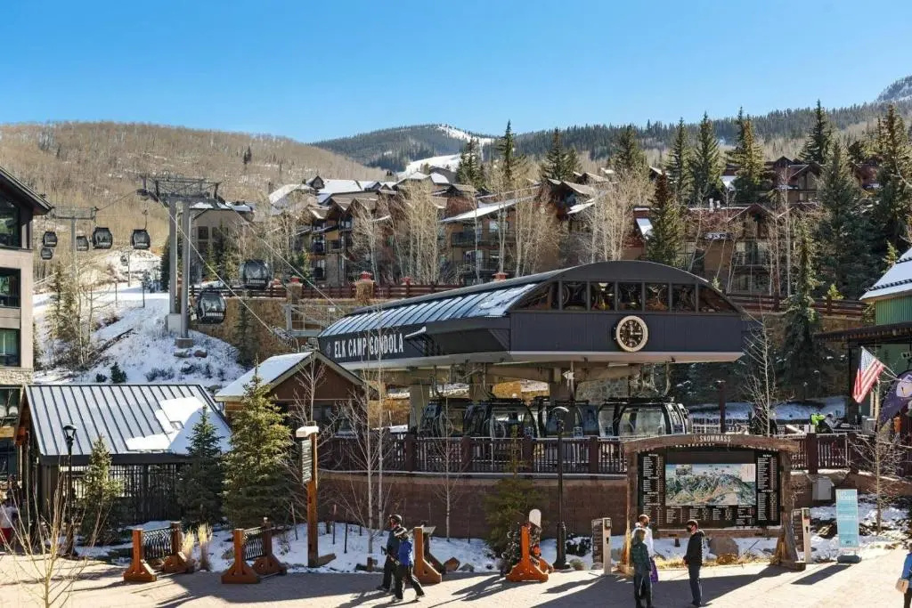 Luxury Ski in, Ski out 2 Bedroom Mountain Resort Vacation Rental in the Heart of Snowmass Base Village