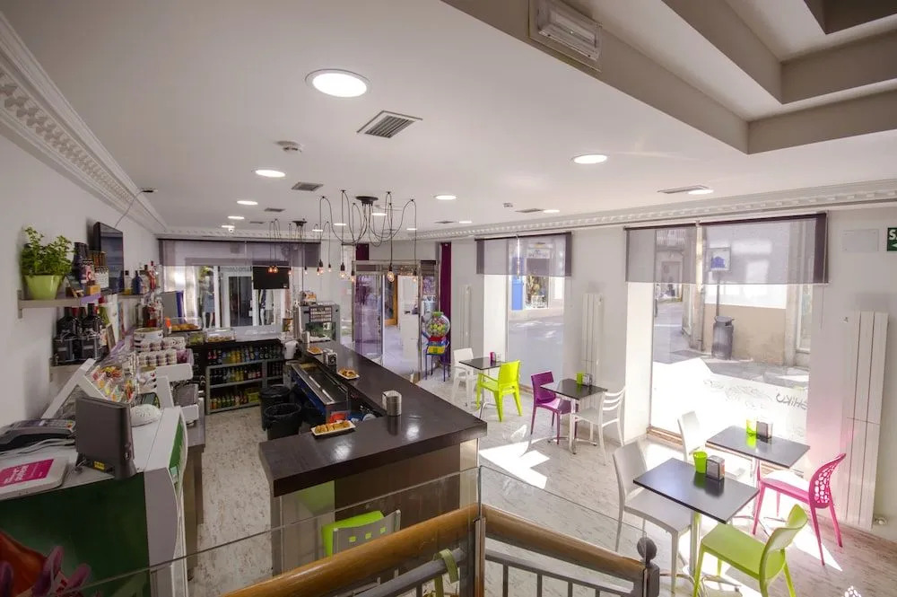 Shiku Hostel