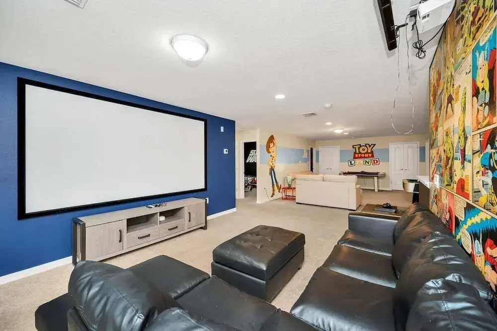 8805BC Amazing Luxury 9Br Villa