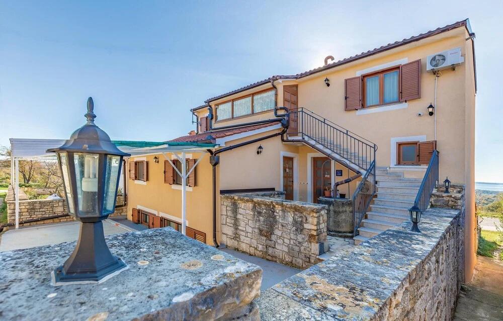 Nice Home in Vodnjan With Wifi and 1 Bedrooms