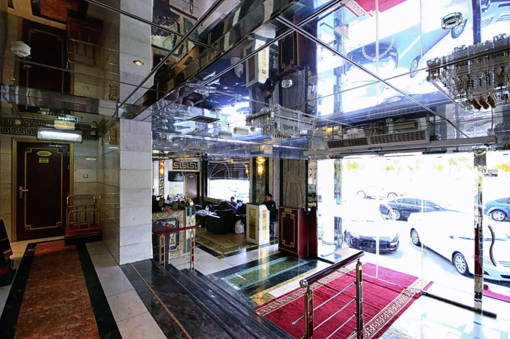 AG Hotel