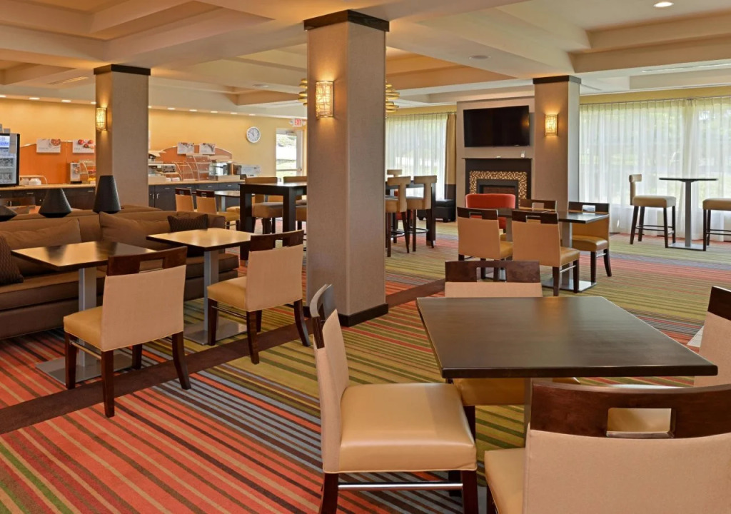 Holiday Inn Express & Suites Ironton by IHG