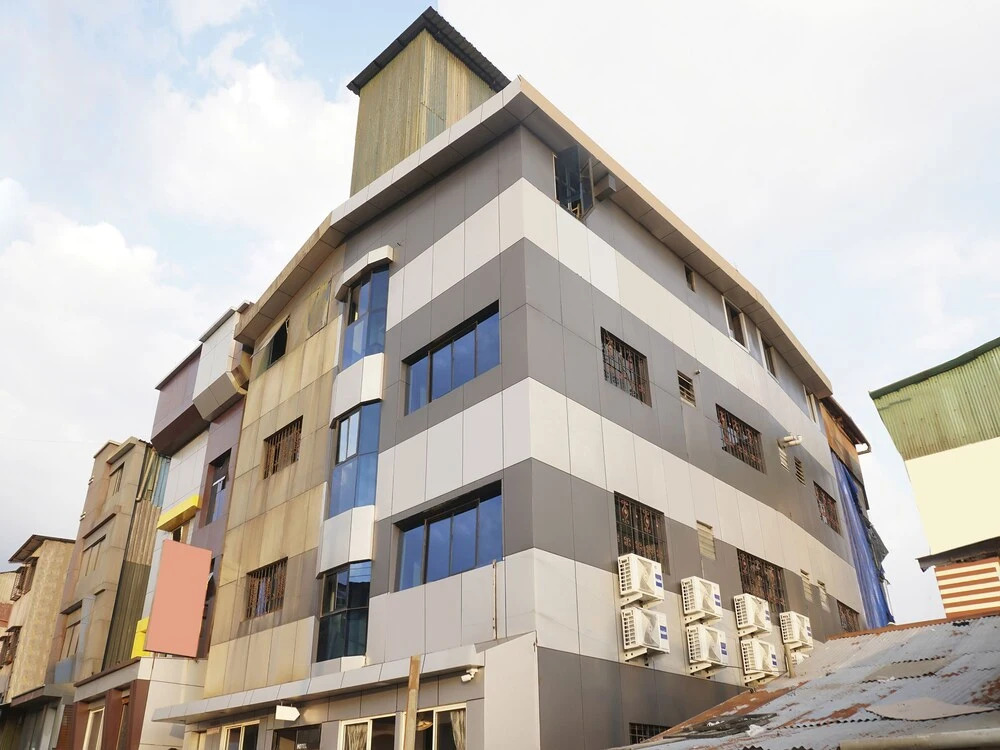Hotel Savairah Palace
