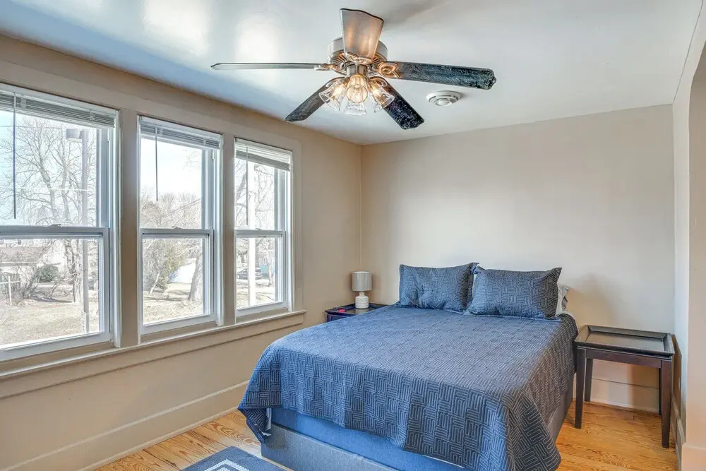 2 Mi to Dtwn: Studio Suite in Sheboygan