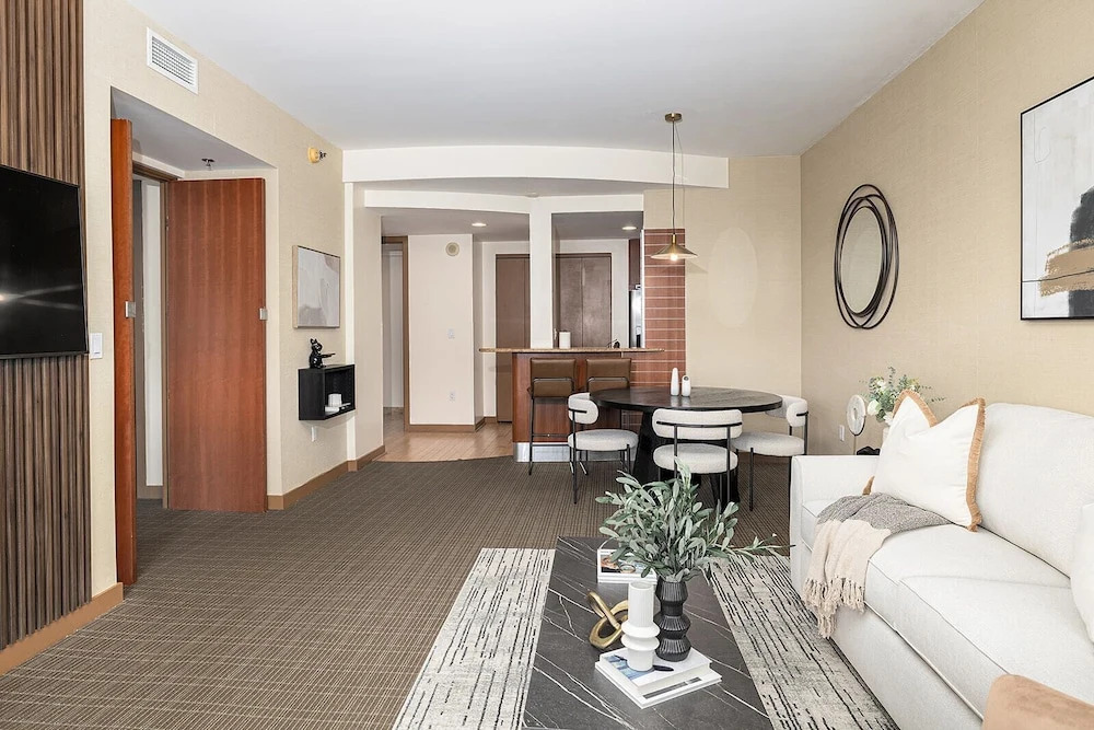 Lux Arch Studios at Brickell