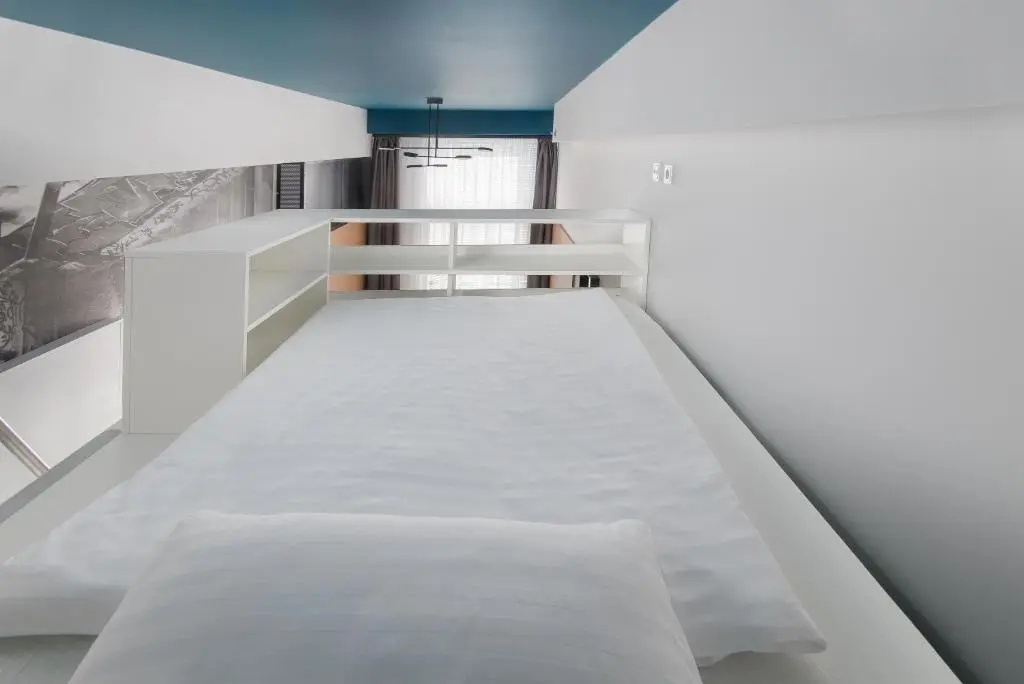 Двухместный номер Standard with Extra Bed Option (двуспальная кровать)