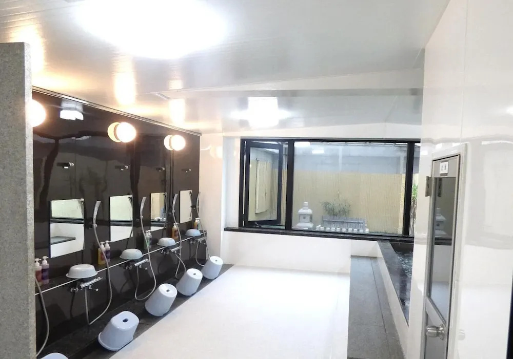 Hotel Yutaka Wing