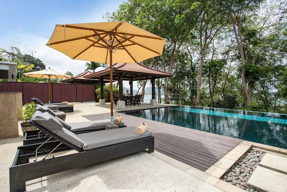 Grand Ocean View 5BR Pool Villa Kalim 5