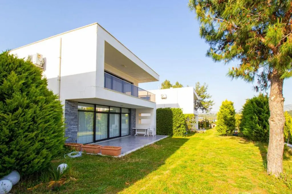 Beverly hills kuşadası