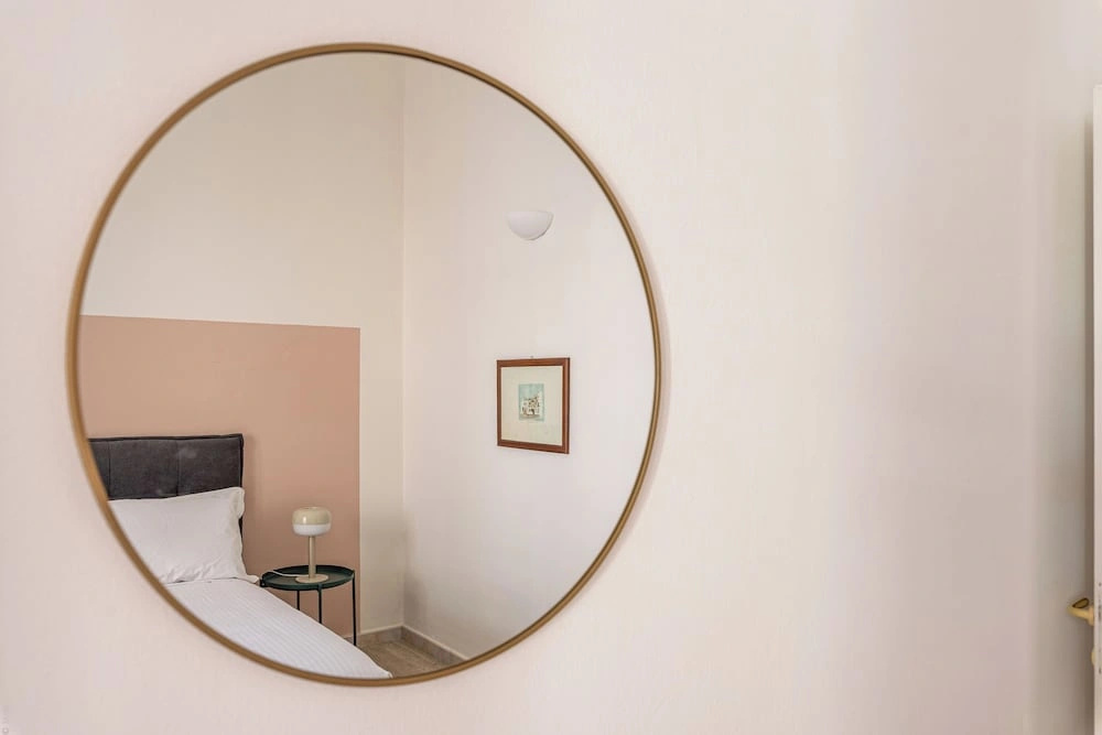 Central City Apartment by Wonderful Italy