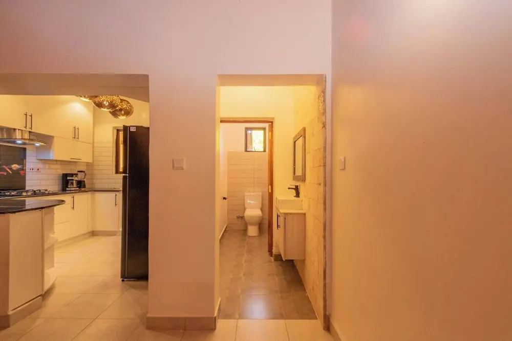 Luxurious Diani Beach Villa with Private Pool