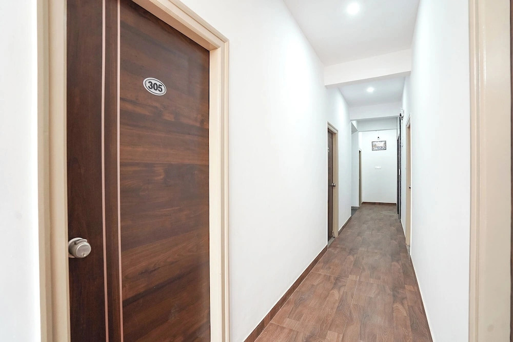 Fabhotel Jagan Boutique