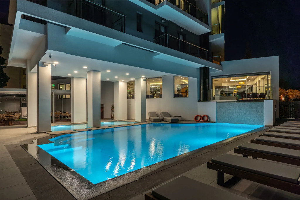 Отель Glyfada Riviera