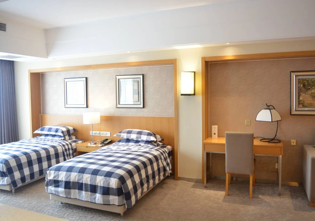 Eaself Hotel