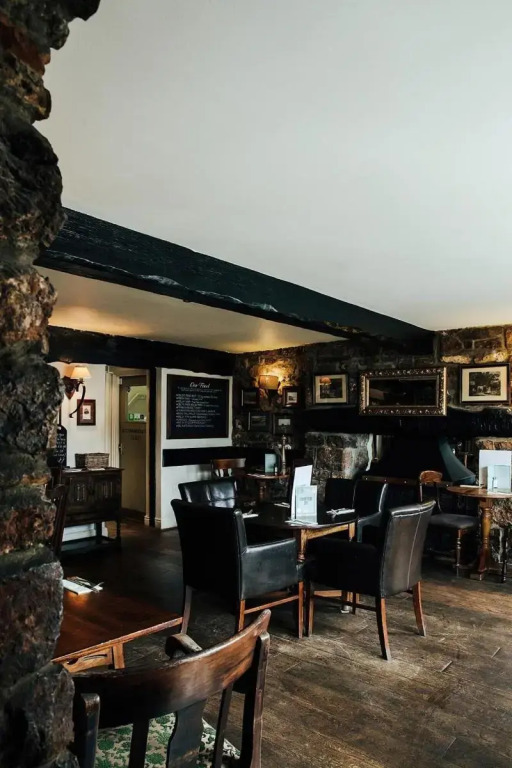 Rose And Crown