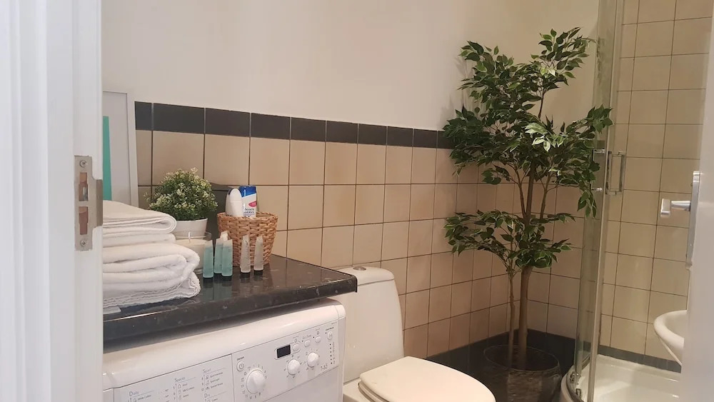 Spacious 3 Bed in the Heart of London
