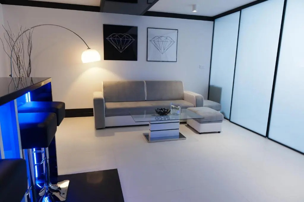 Diamonds Apartment
