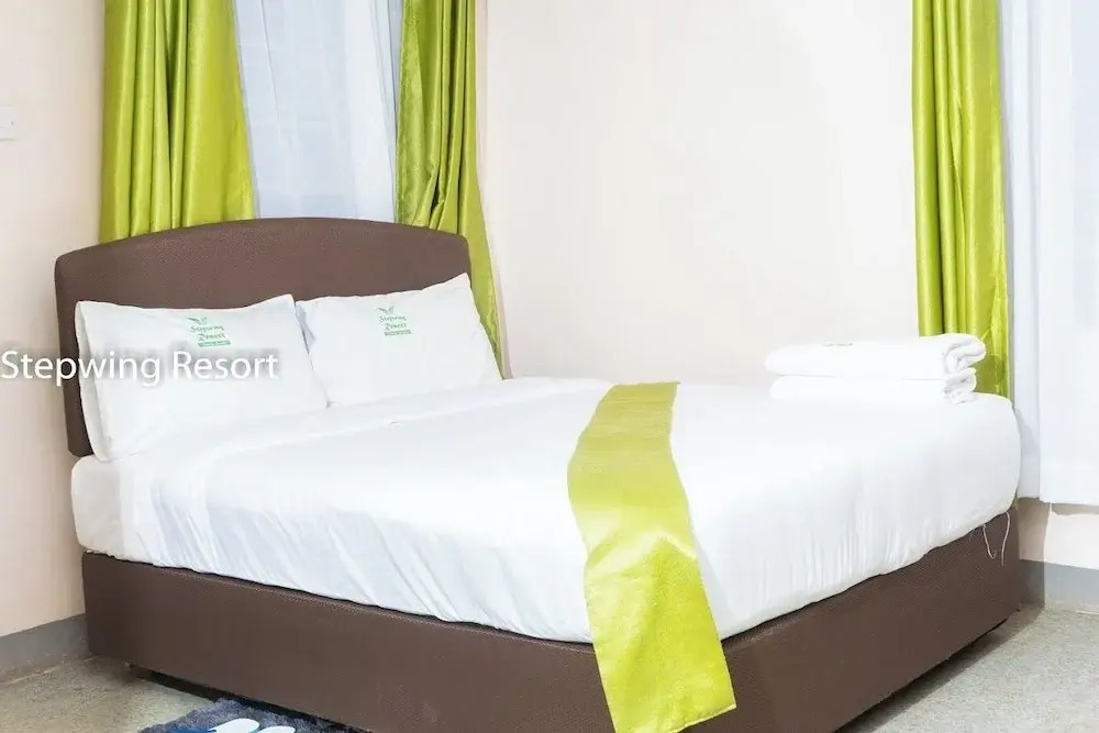 Stepwing Resort