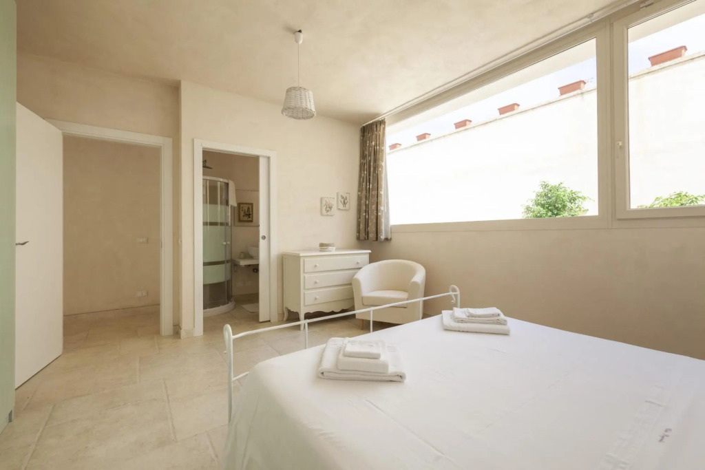 Charming apartment in a splendid villa with swimming pool in Lecce, a few km from the centre-Reginella Deluxe