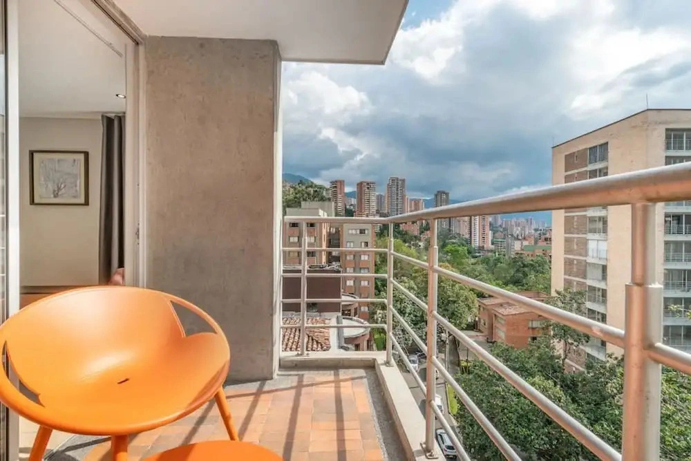 Cyan 1001 - 2BR in Medell n