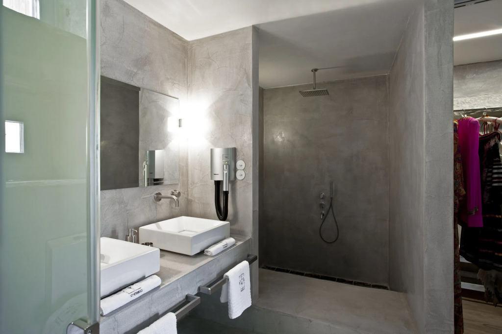 Athermigo Boutique Estate