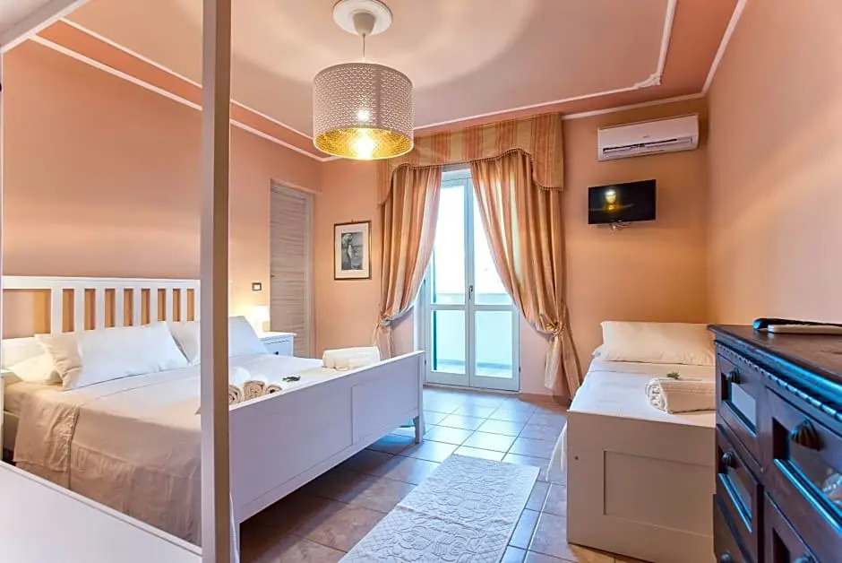 SandAna House B&b