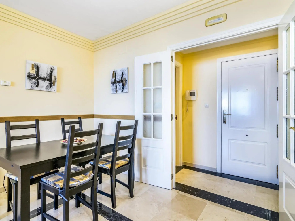 Banana Beach Marbella 4 pax 354