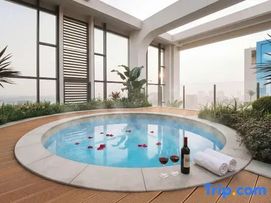 Lanyue Hotel
