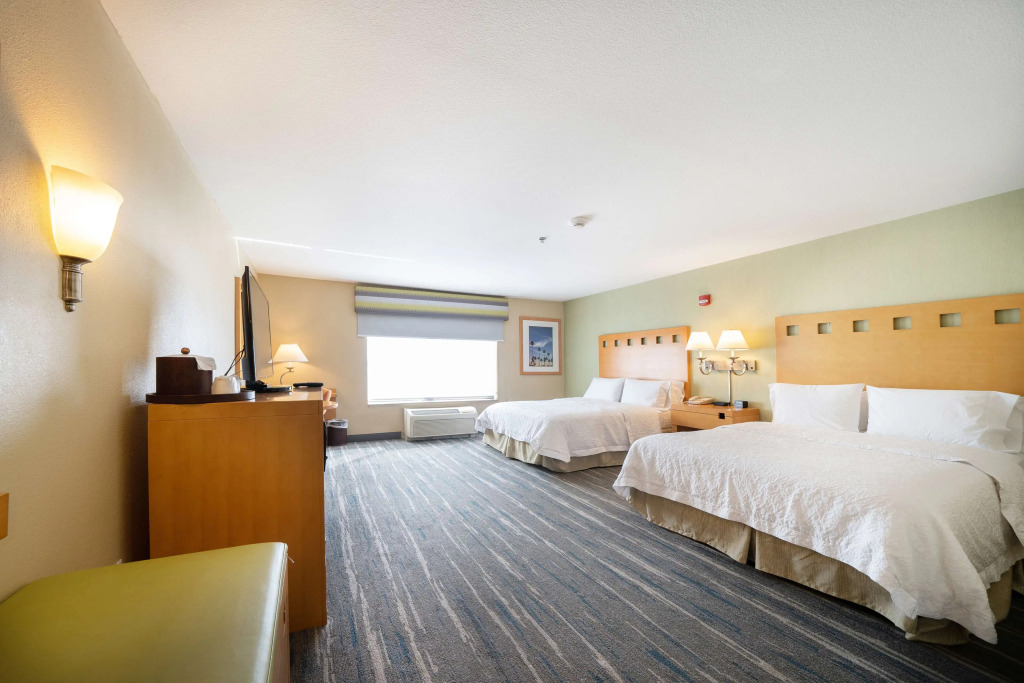 Hampton Inn & Suites Madera