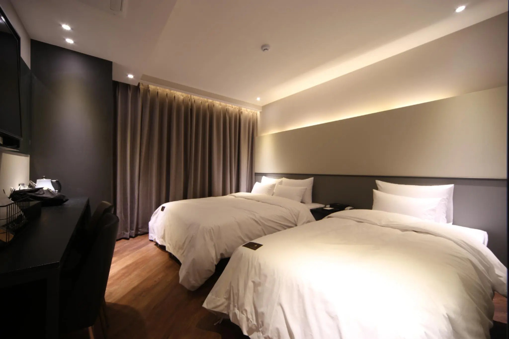 Hotel Frenchcode