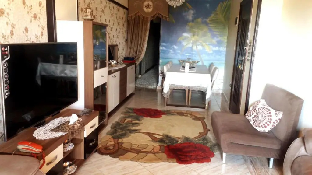 Private Room In Apartment with Sea & Hilton View