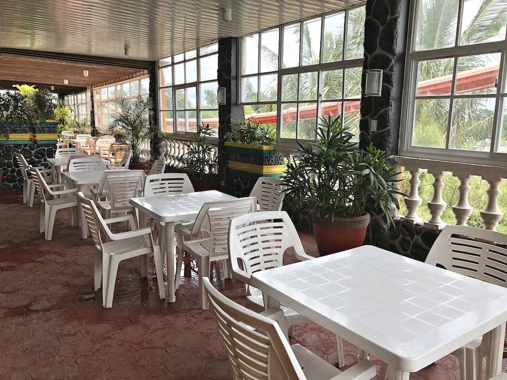 Balai Garcia Tagaytay: Bed and Breakfast In the Sky