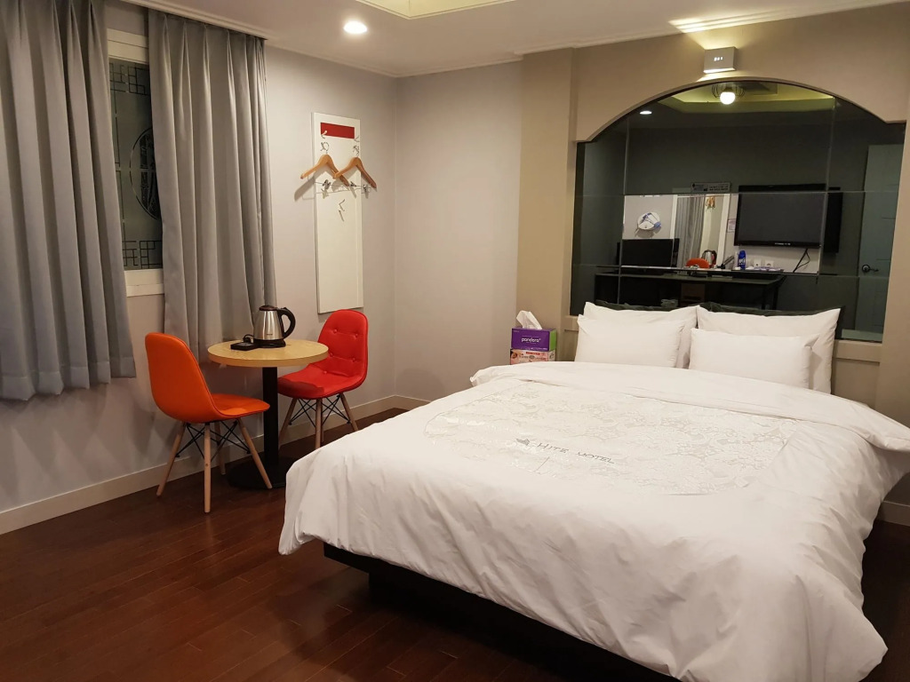 HITE Hotel