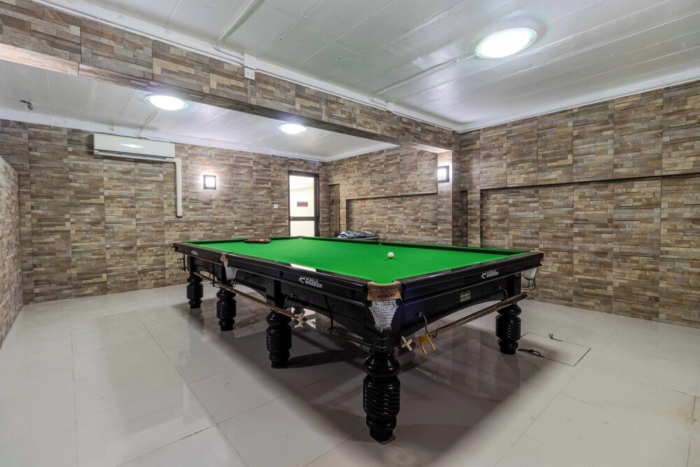 Prime Location  Pool View BBQ V274