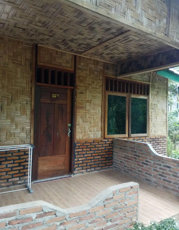Tangkahan Inn