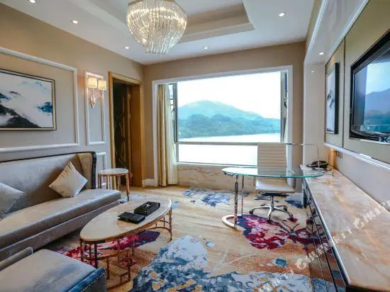 Baihua Resort Hotel