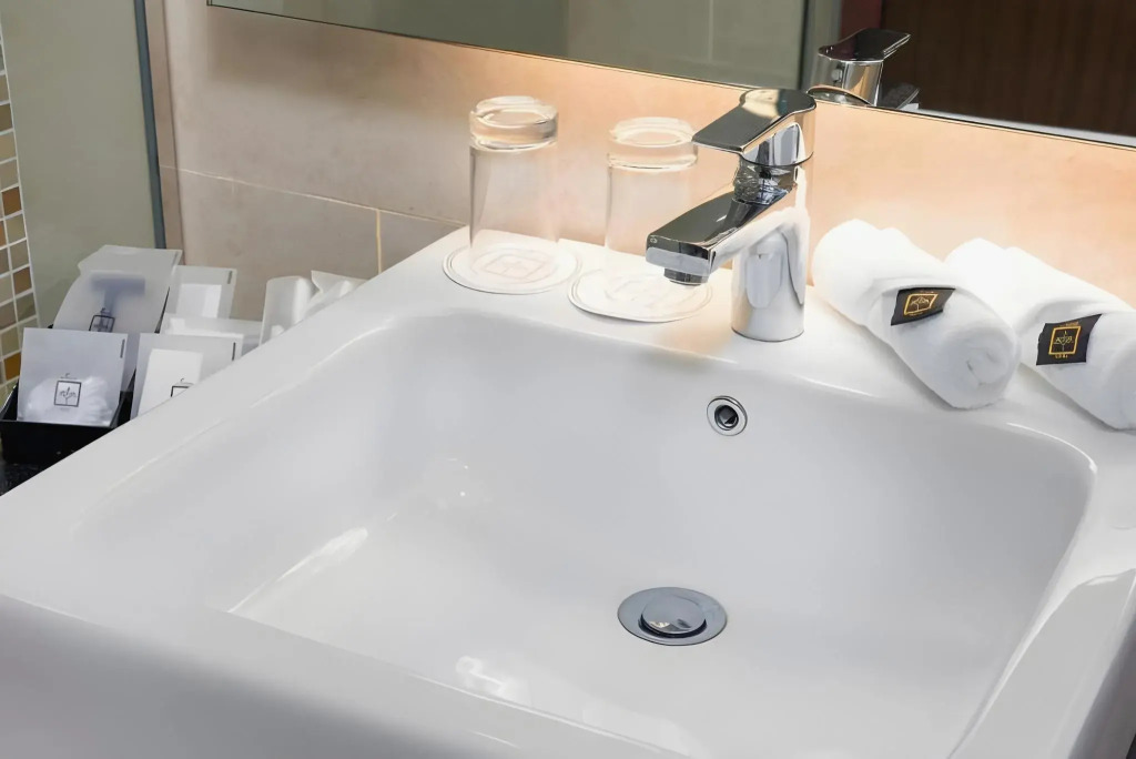 Raia Hotel & Convention Centre Kuching