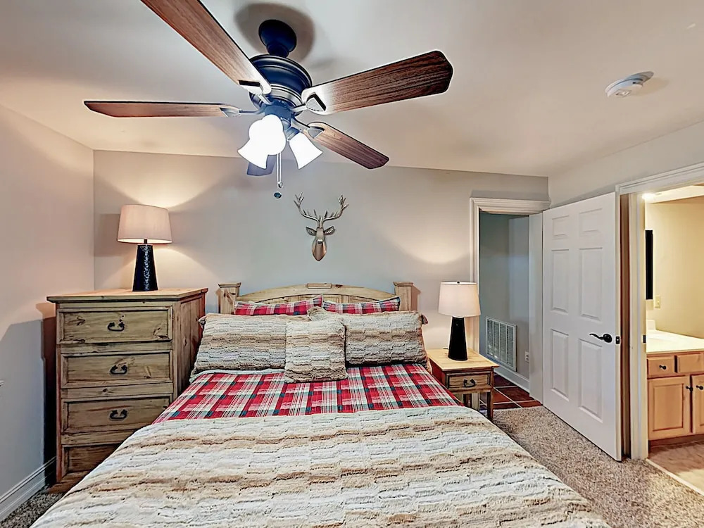 1455 Gatlinburg - 3 Br Cabin